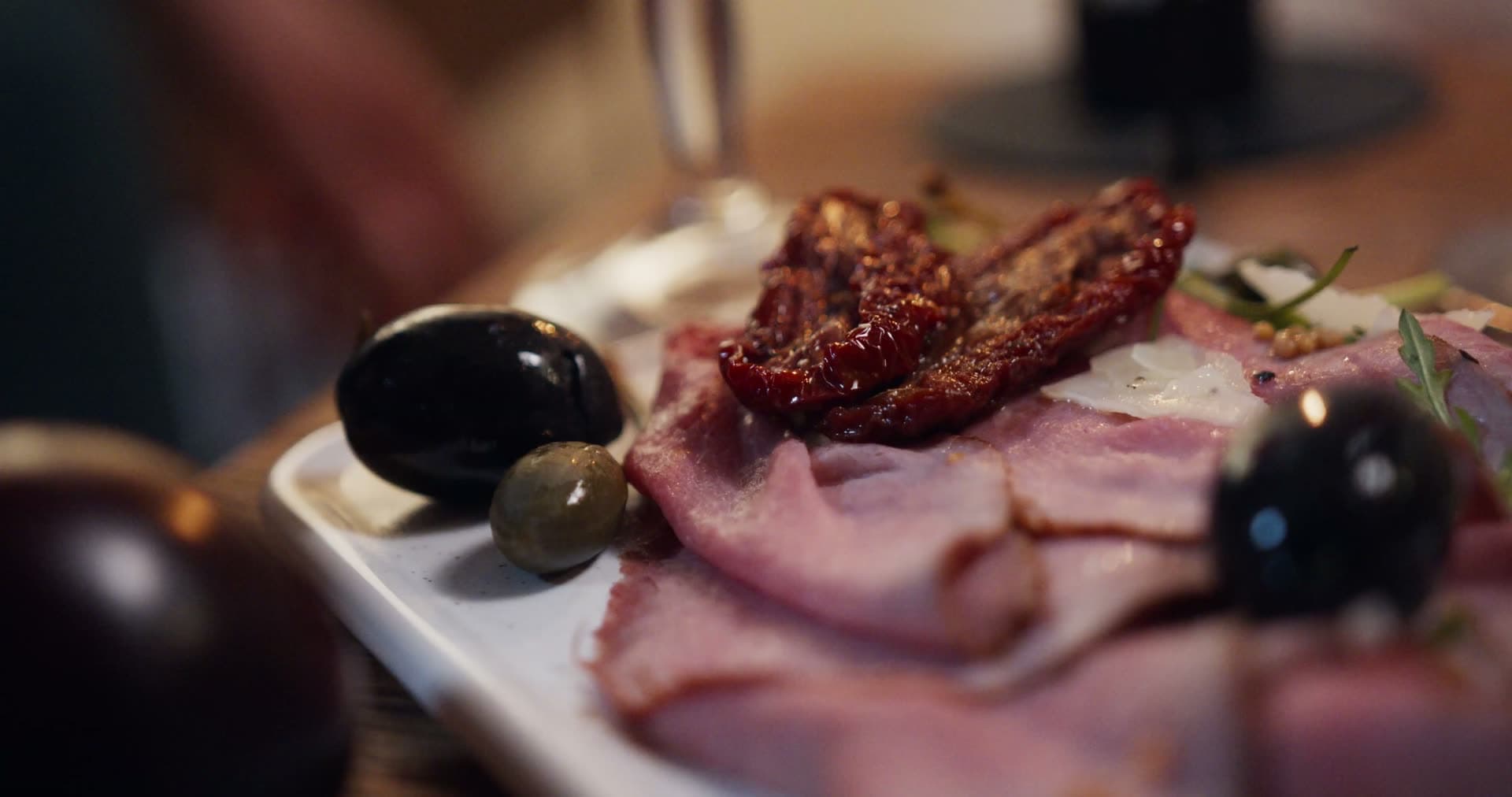 Plate of Jewish charcuterie from the Panzer house in Paris, sliced pastrami and pickelfleisch